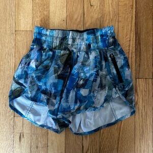 Lululemon Hotty Hot Shorts